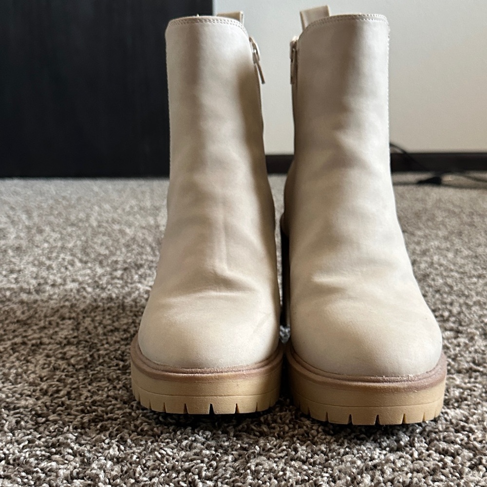 Dolce Vita Tan Ankle Booties